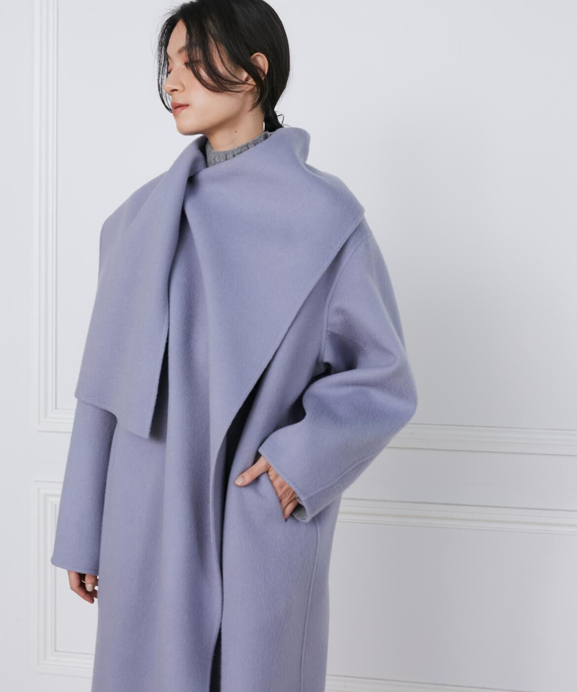 INED「《大きいサイズ》ストール風ラップリバーコート《la veille by SUPERIOR CLOSET》」|ステンカラーコート|