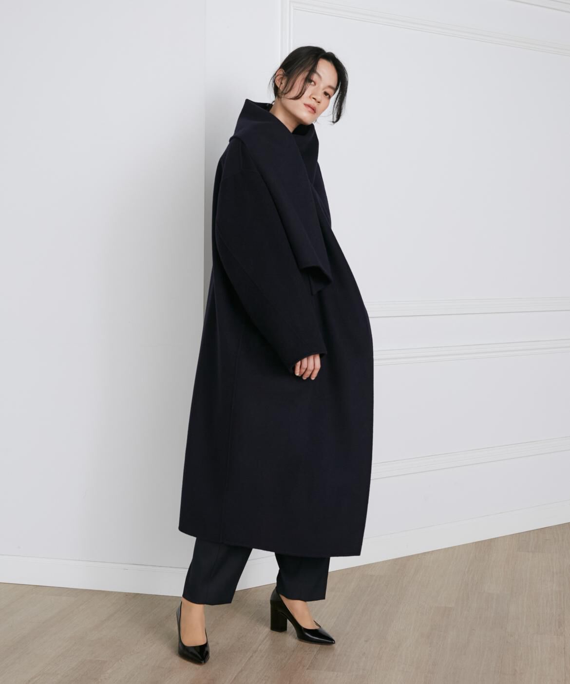 INED「《大きいサイズ》ストール風ラップリバーコート《la veille by SUPERIOR CLOSET》」|ステンカラーコート|