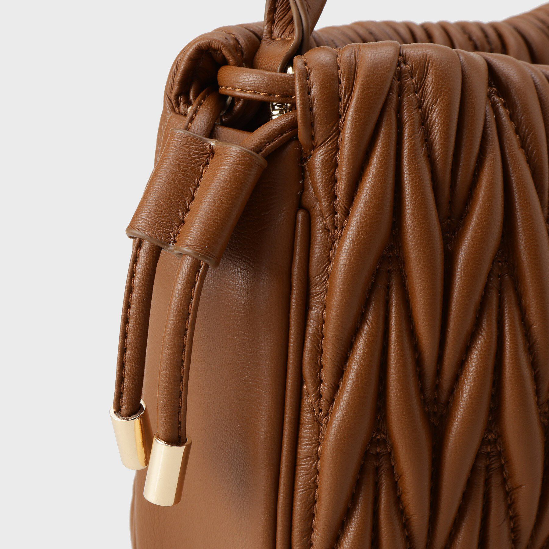 UNTITLED「【セレモニーにも！】ソフトギャザーショルダー」|ショルダー・メッセンジャー|