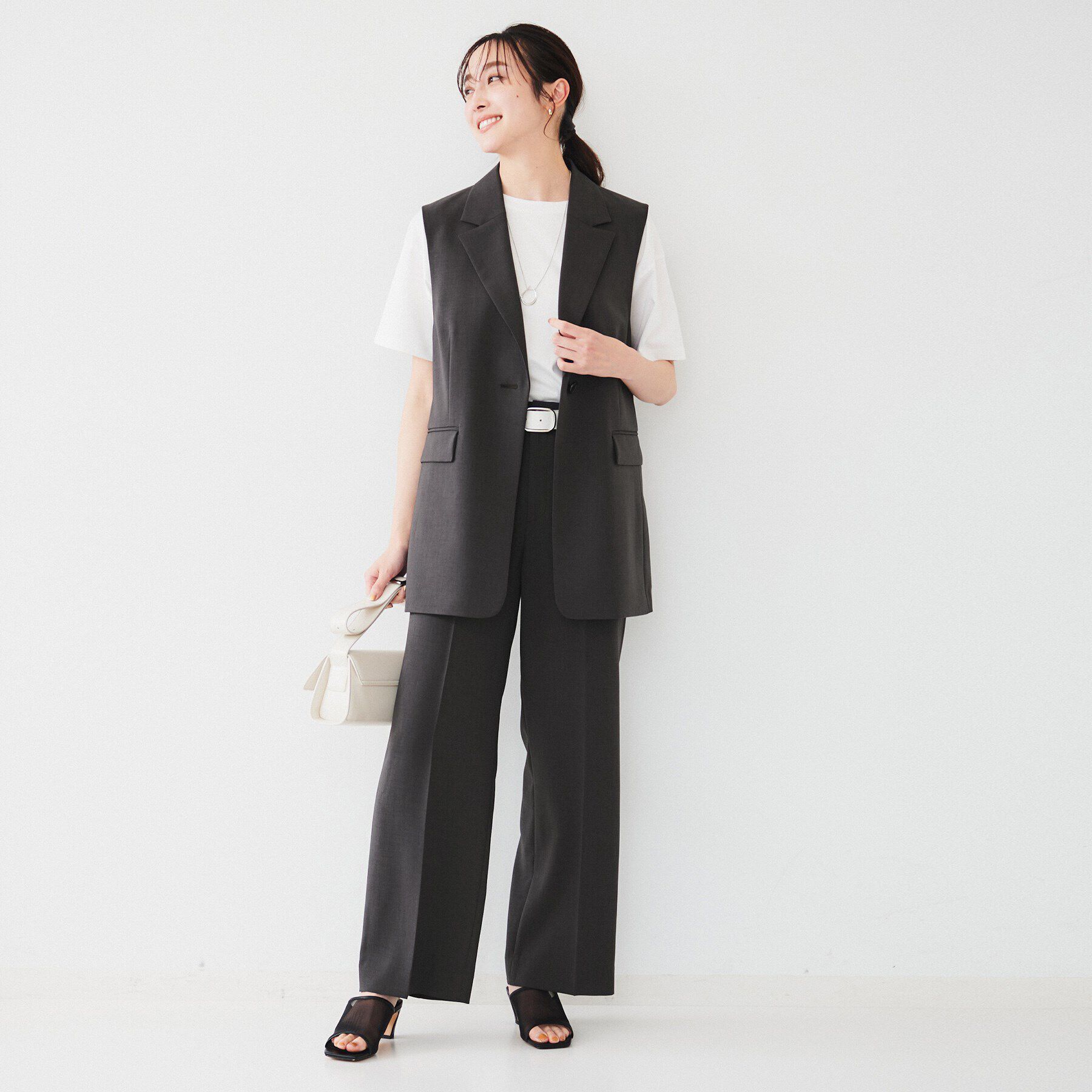 UNTITLED「【接触冷感/UV/セットアップ可能】ライトウェイト テーラードジレ」|ベスト・ジレ|