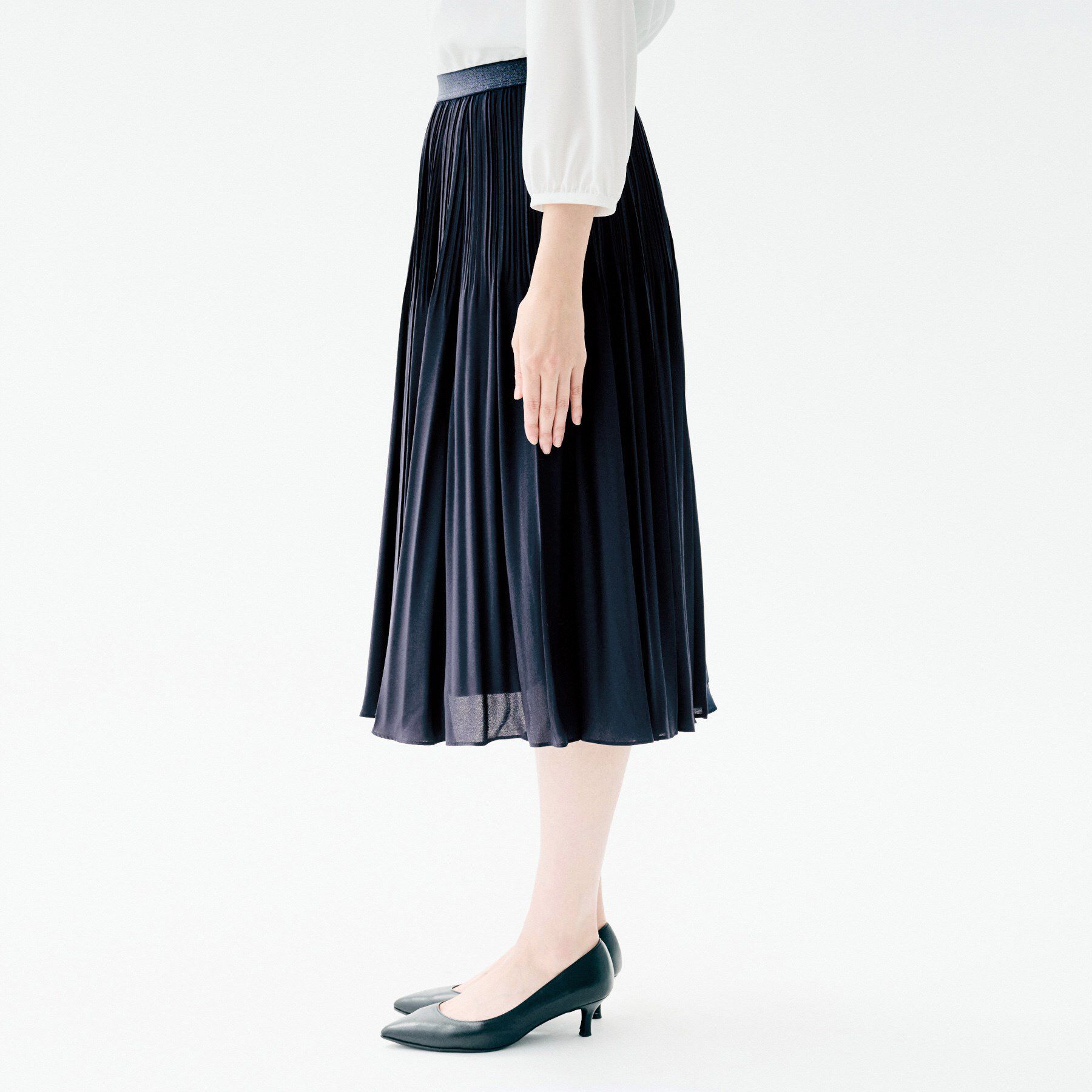 UNTITLED「【ウエストゴム/セレモニー】デシン プリーツスカート」|スカート|