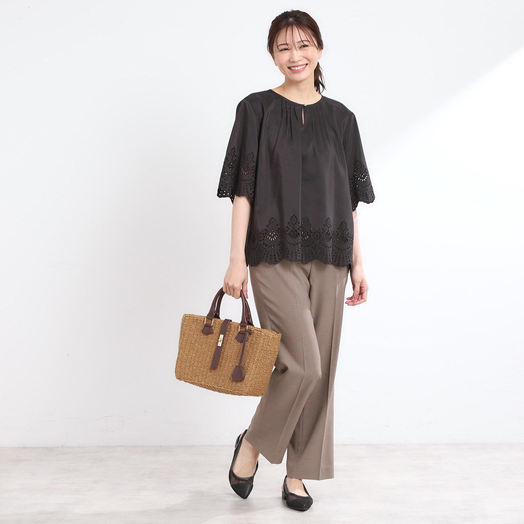 Reflect「【洗える／シワになりにくい】エンブロイダリーブラウス」|シャツ・ブラウス|