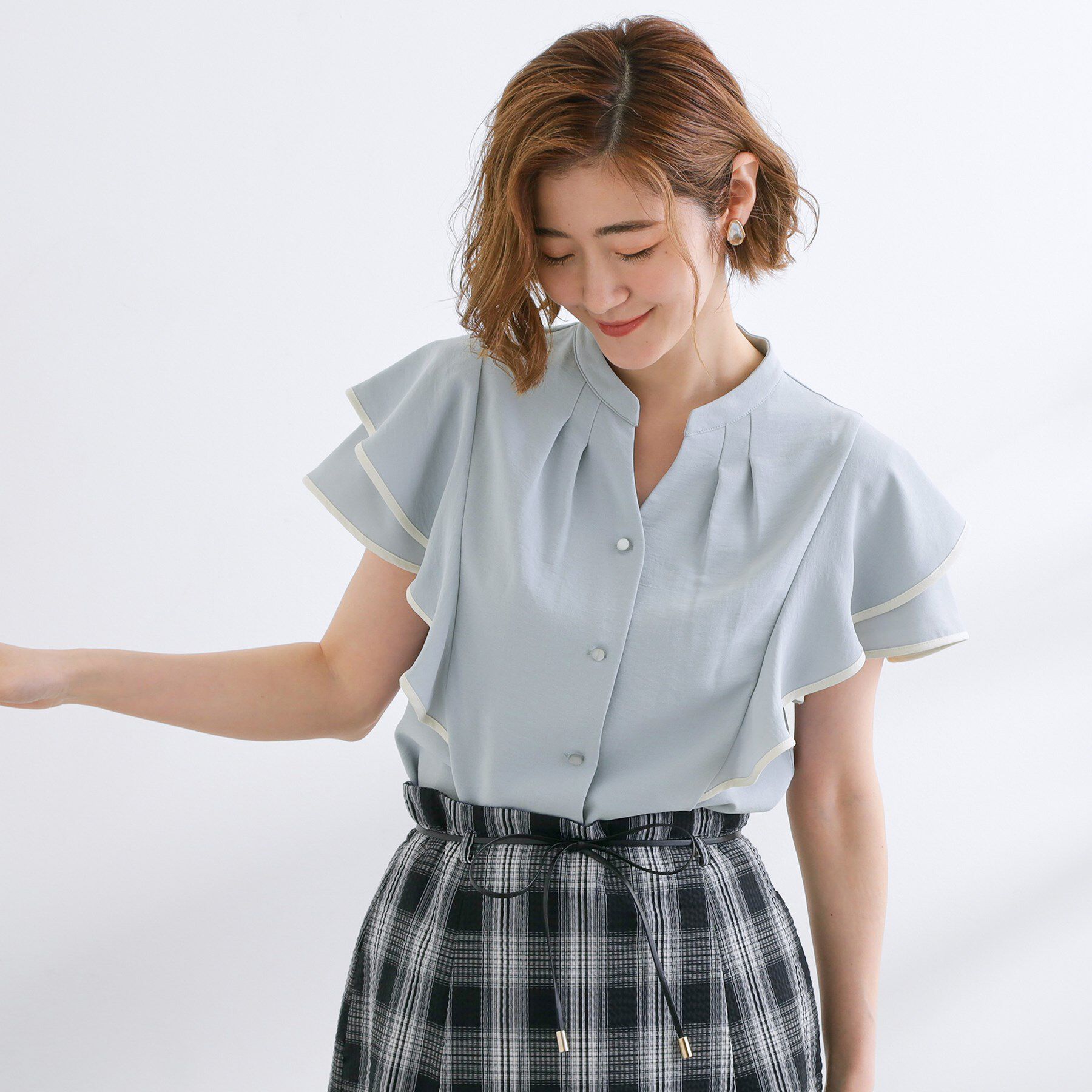 grove「【さらりと着られる】多機能フリルブラウス」|シャツ・ブラウス|