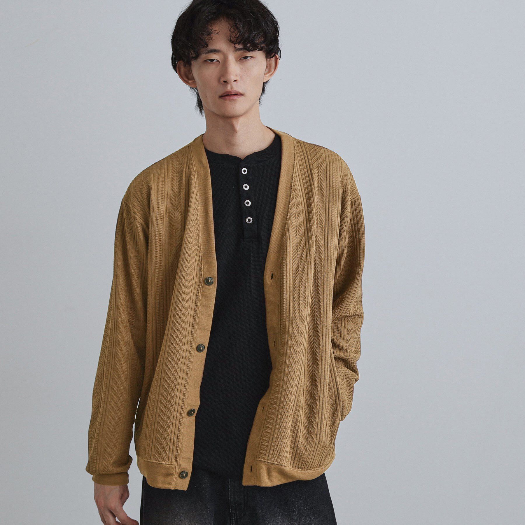 tk.TAKEO KIKUCHI「ニットライクジャカードカーディガン」|カーディガン|マスタード(033)