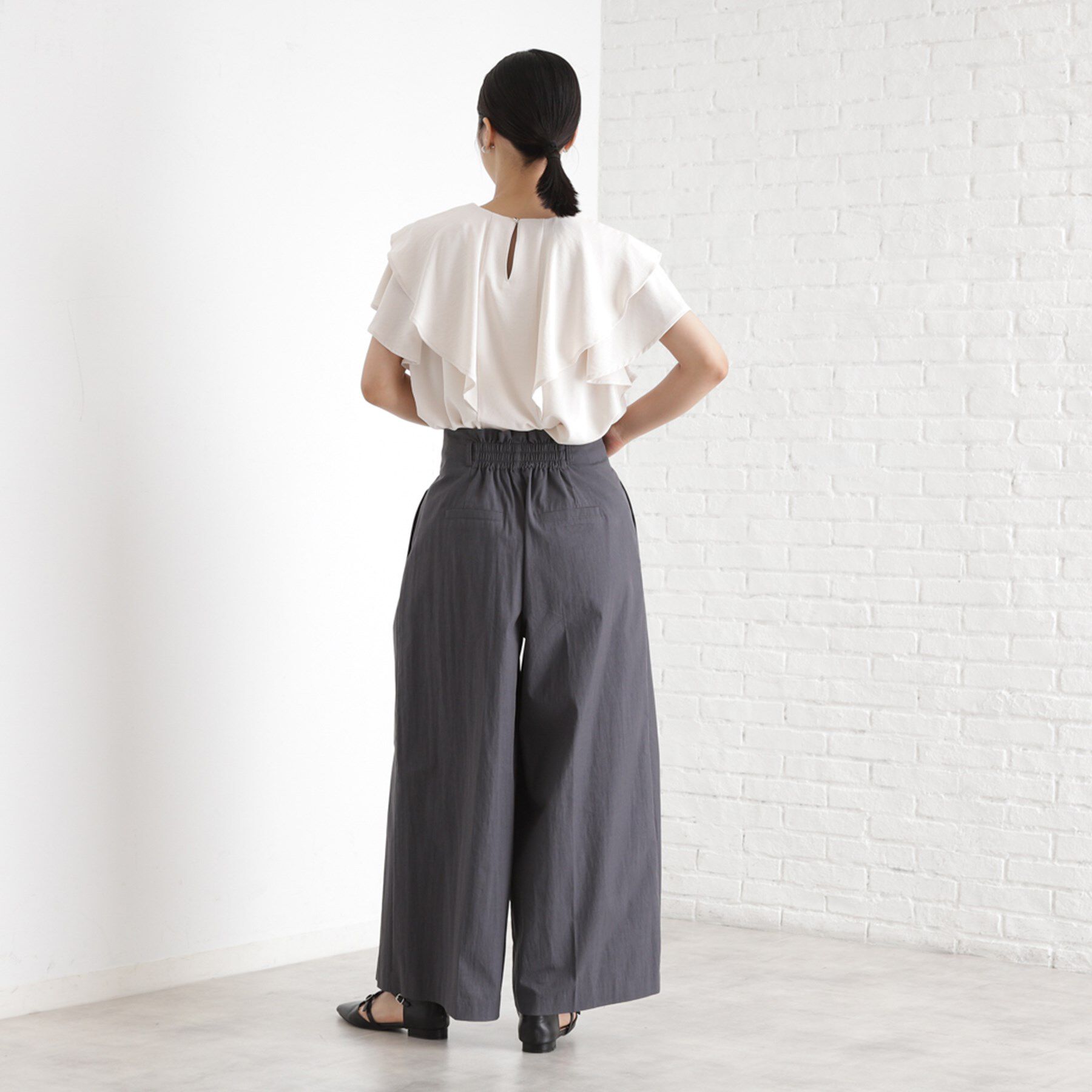 THE SHOP TK「【ONOFF活躍】フリルデザインブラウス/セットアップ可」|シャツ・ブラウス|