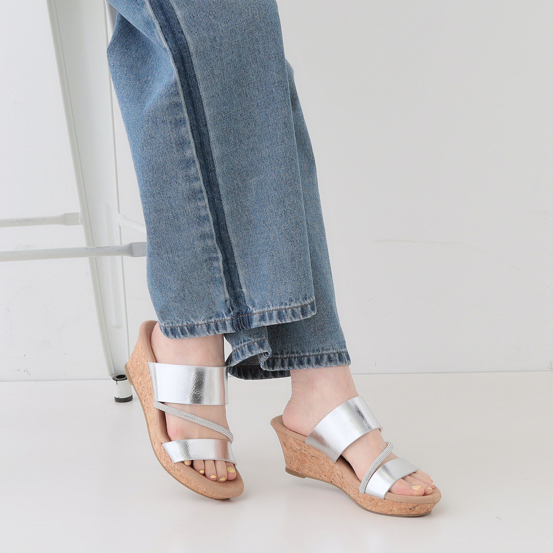 SHOO･LA･RUE「キラキラループマガールサンダル」|サンダル|