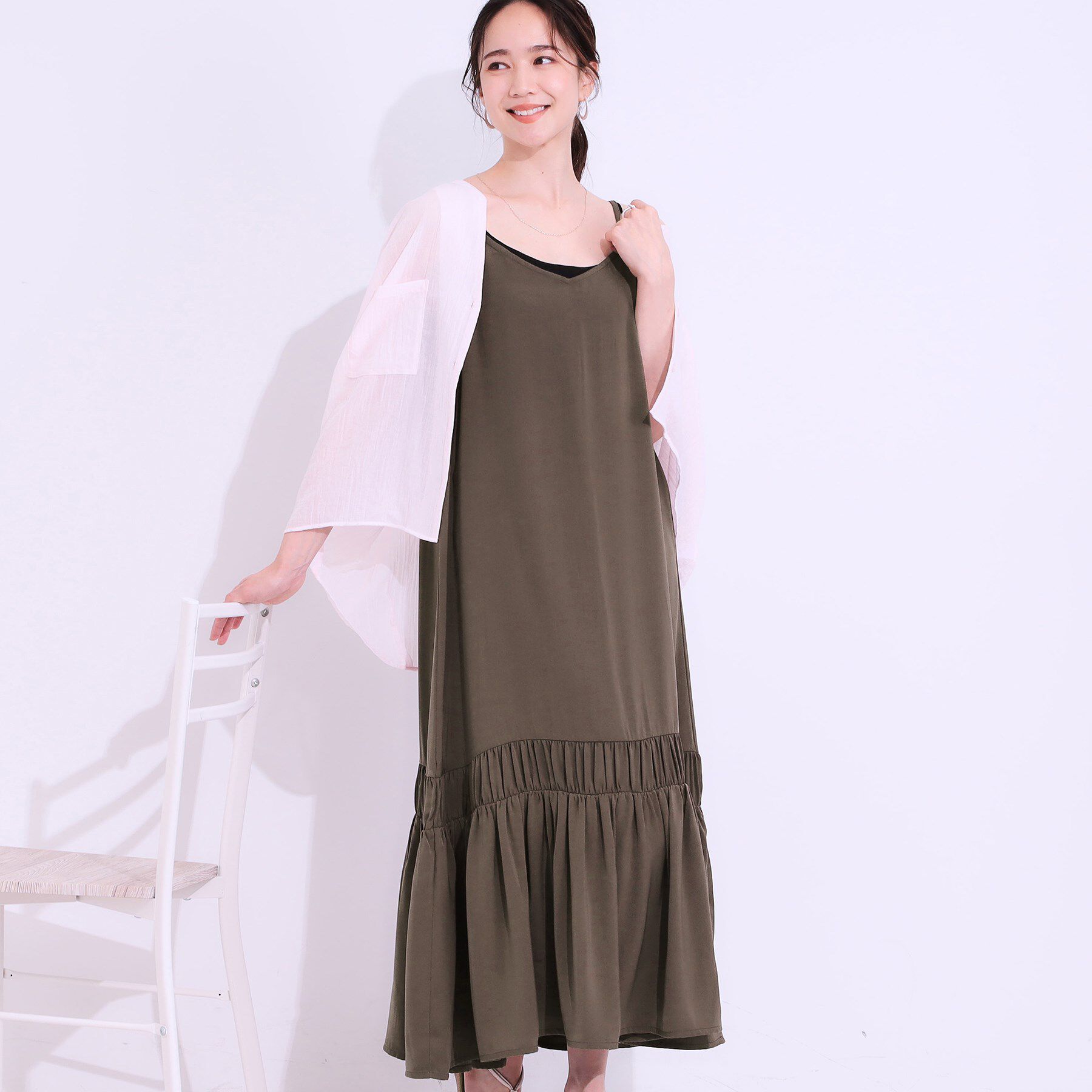 SHOO･LA･RUE「【ひんやり】シャーリングがアクセントに 大人のデザインキャミワンピース」|ワンピース|モカブラウン(042