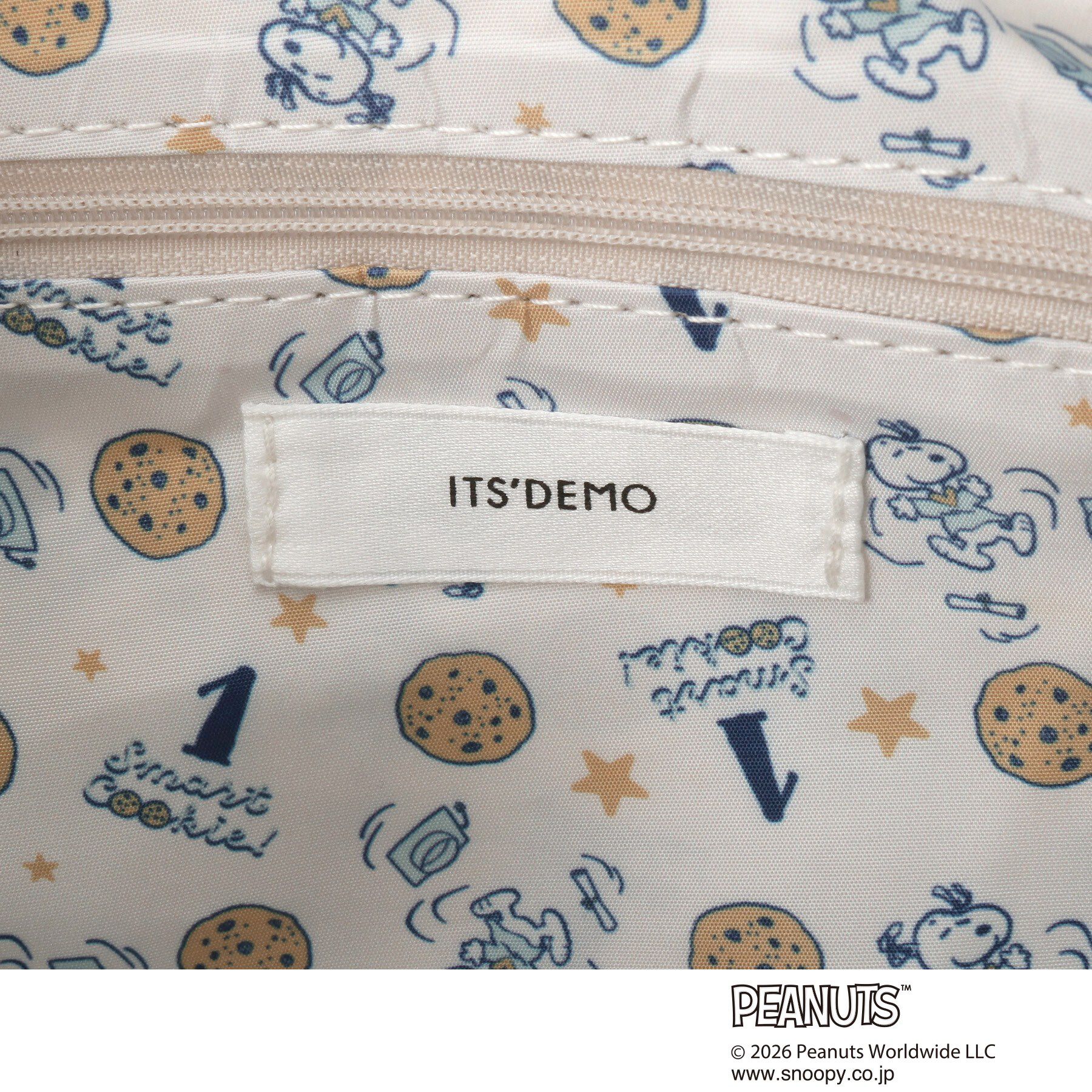 ITS&rsquo;DEMO「＜PEANUTS＞裏地総柄ミニショルダー」|ショルダー・メッセンジャー|