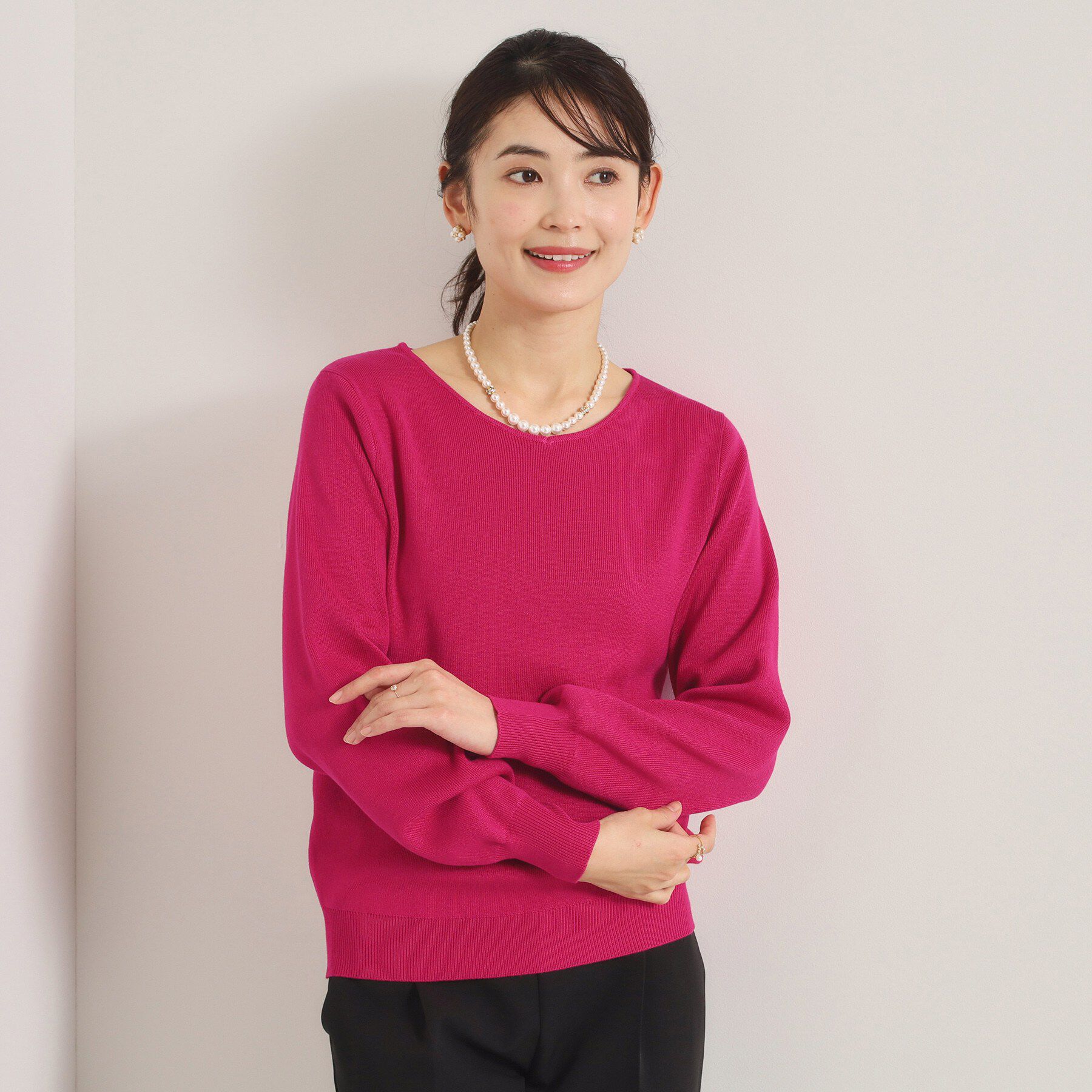 ITS&rsquo;DEMO「【洗濯機OK】花粉防止Vネックニット」|ニット・セーター|