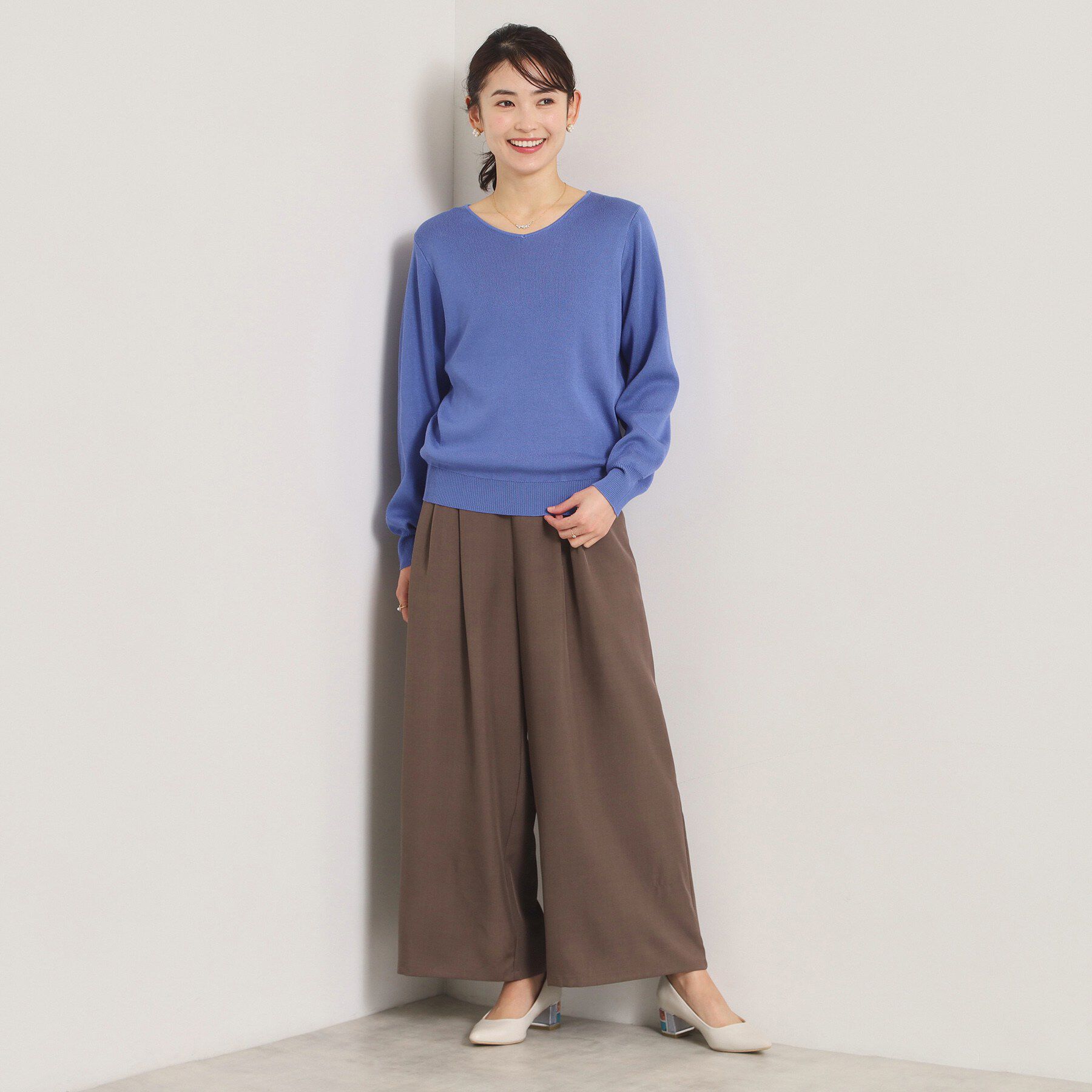 ITS&rsquo;DEMO「【洗濯機OK】花粉防止Vネックニット」|ニット・セーター|