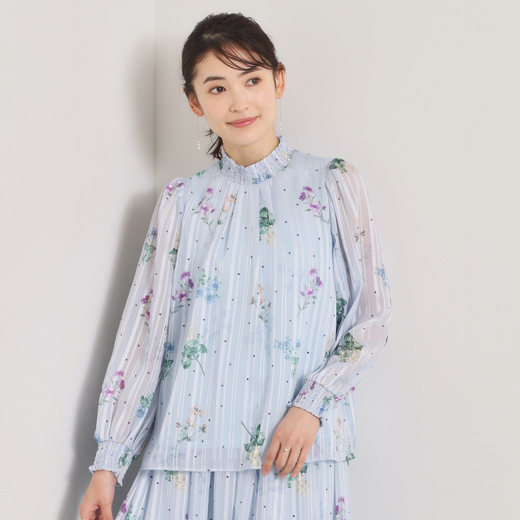 ITS&rsquo;DEMO「【手洗い可／セットアップ可】ラメストライプ花柄ブラウス」|シャツ・ブラウス|