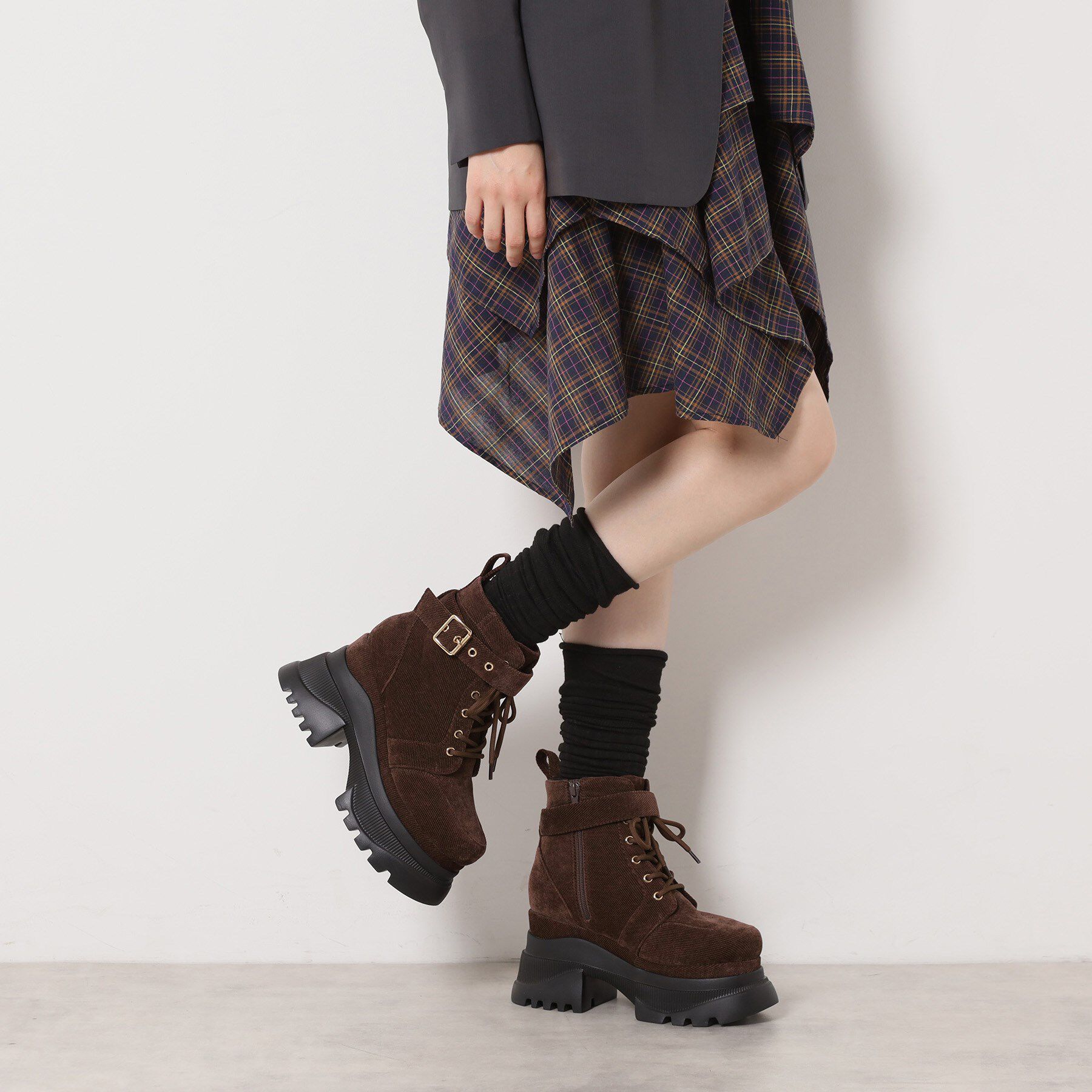 ESPERANZA「レースアップバックル厚底ブーツ」|ショートブーツ|