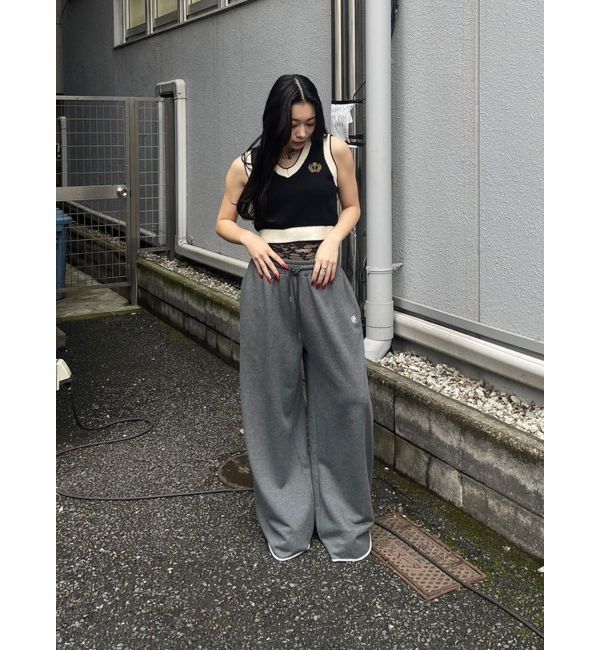 EVRIS「エンブレムクロップドニットベスト」|ベスト・ジレ|