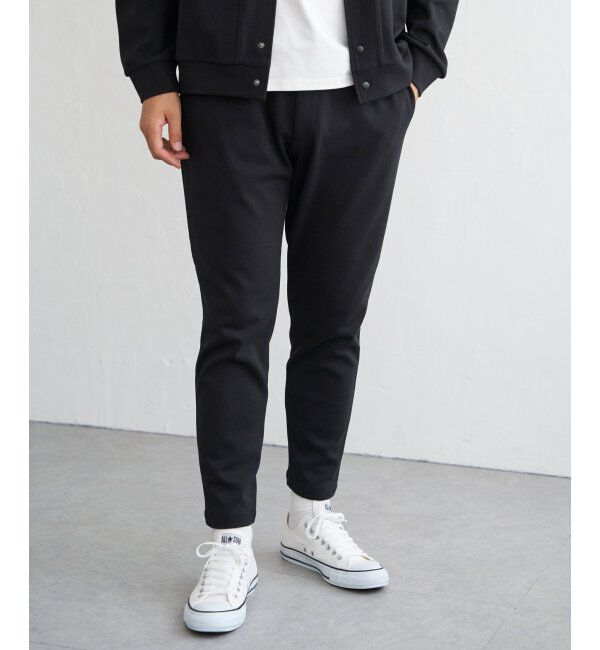 ikka「テックストレッチテーパードパンツ」|その他|ブラック