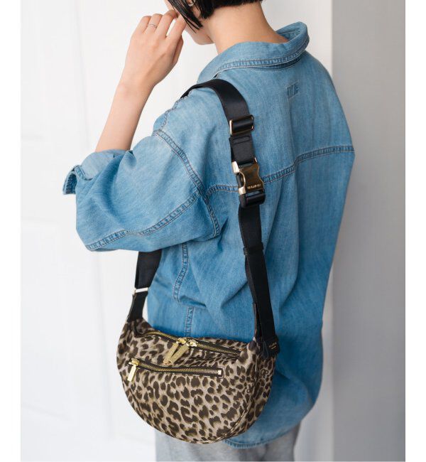 Spick and Span「《WEB限定》VIOLAd&rsquo;ORO / ヴィオラドーロ BIANCAナイロンショルダー(レオパード)」|ショルダー・メッセンジャー|