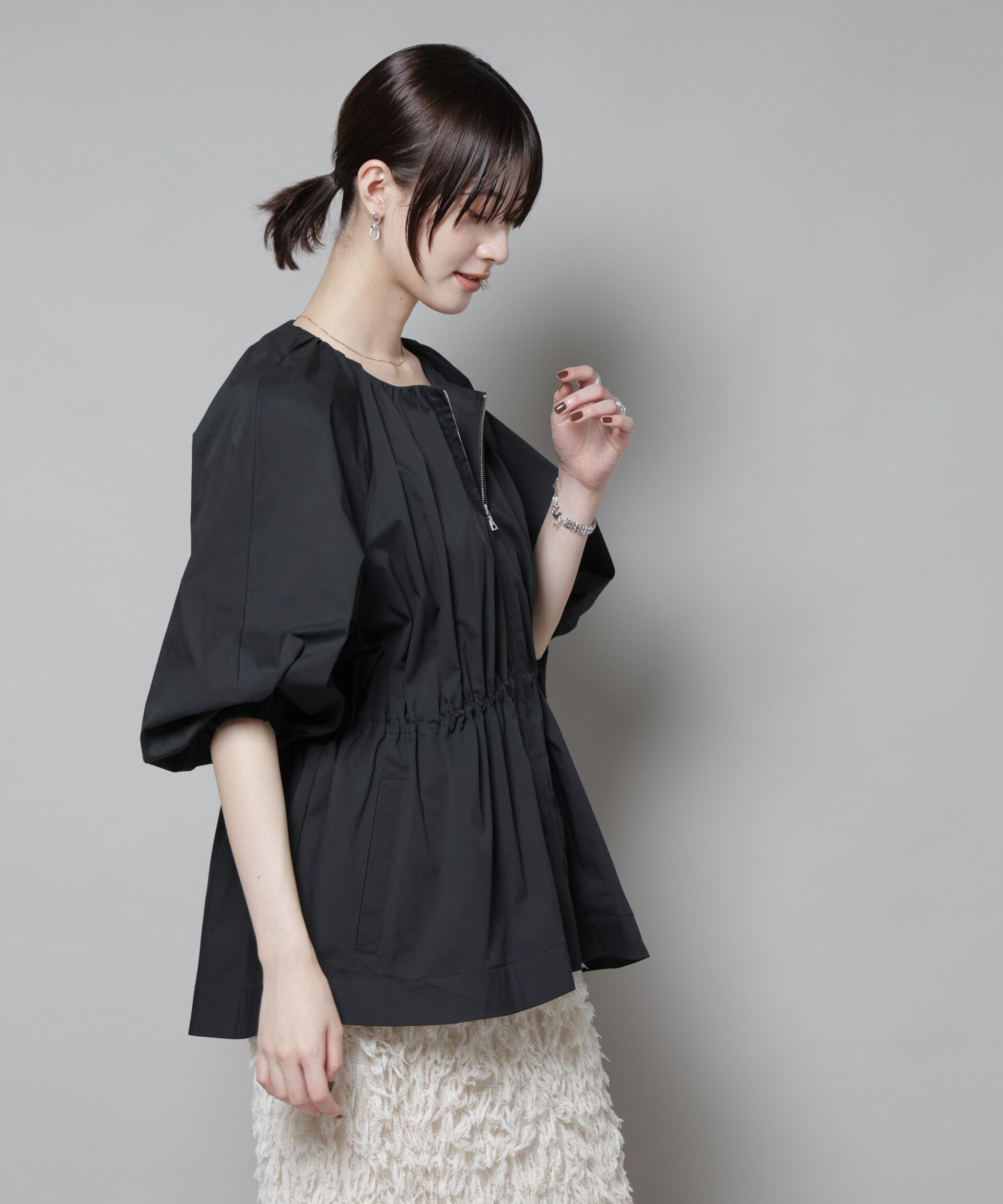 nano･universe「タイプライタードロストギャザーブルゾン」|ブルゾン・スタジャン|