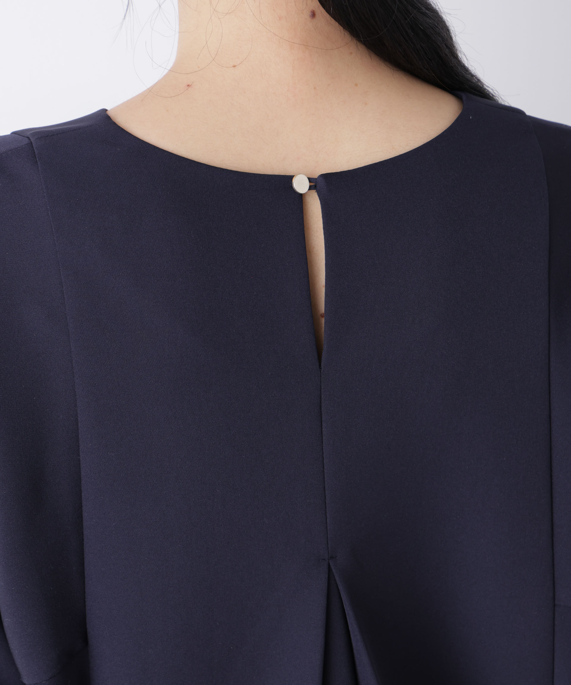 nano･universe「デイリーファンクション Vネックブラウス(セットアップ可)」|シャツ・ブラウス|