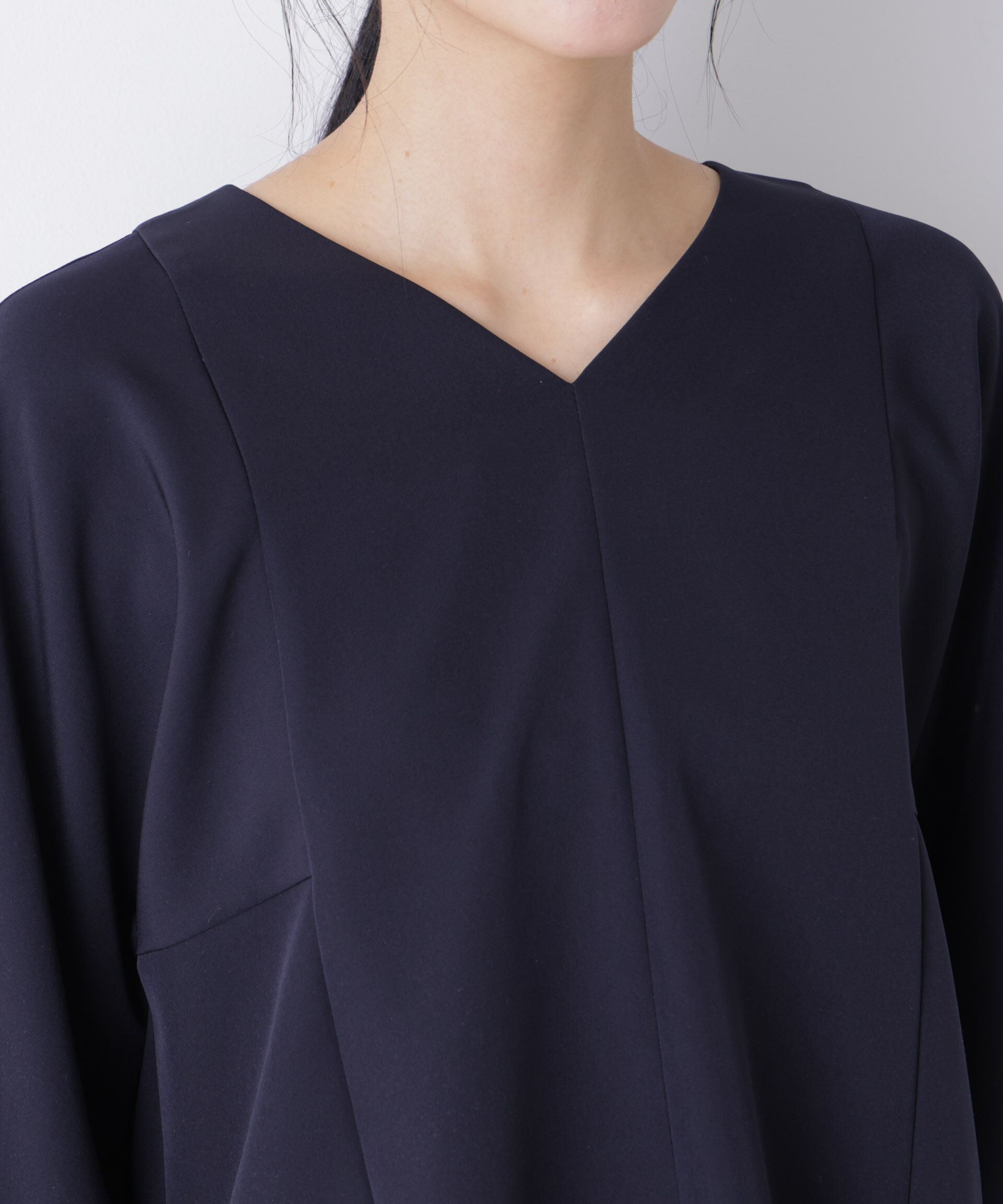 nano･universe「デイリーファンクション Vネックブラウス(セットアップ可)」|シャツ・ブラウス|