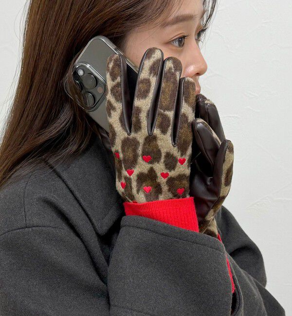 fredy emue「【CASSELINI/キャセリーニ】柄&times;モチーフ刺しゅうグローブ」|手袋|ベージュ系その他