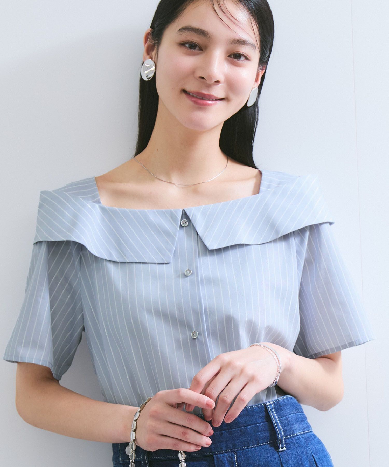 VIS「【防シワ】ラメミックスオフショルダー風ストライプシャツ」|シャツ・ブラウス|ライトグレー(08)