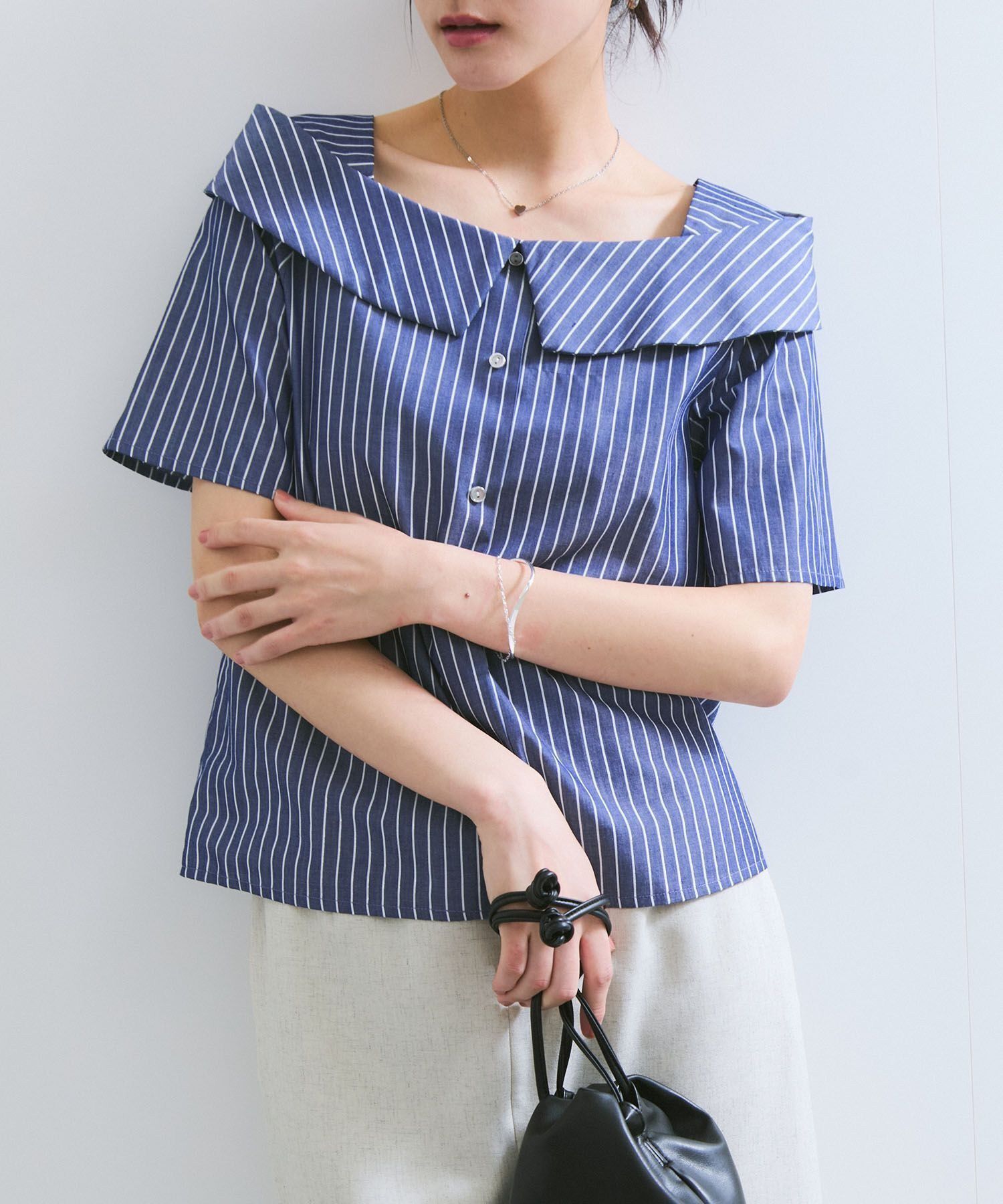 VIS「【防シワ】ラメミックスオフショルダー風ストライプシャツ」|シャツ・ブラウス|ブルー系(45)