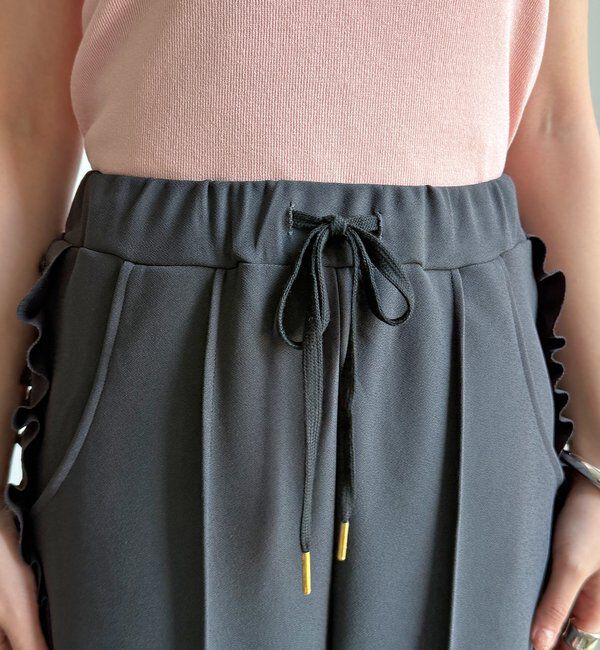  「【WEB限定】カットジョーゼットサイドフリルラインパンツ」|チノ|