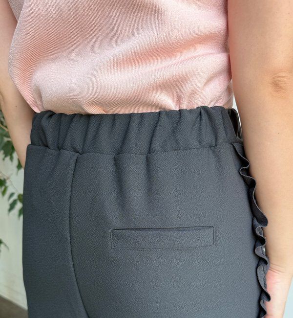  「【WEB限定】カットジョーゼットサイドフリルラインパンツ」|チノ|