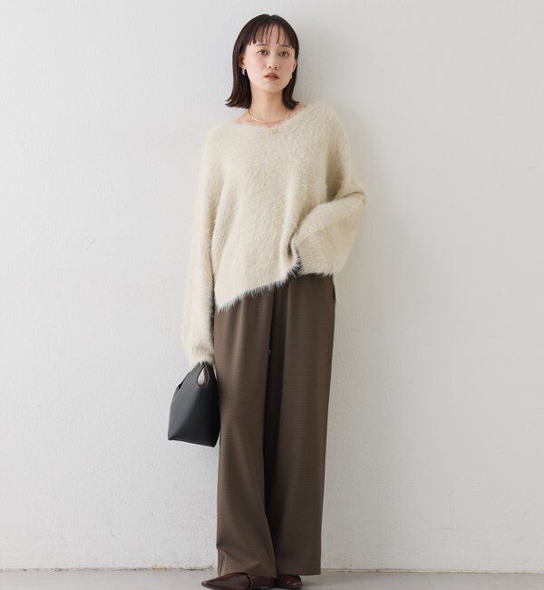  「【洗練された雰囲気に】ゴールドモチーフフラットシューズ」|その他|