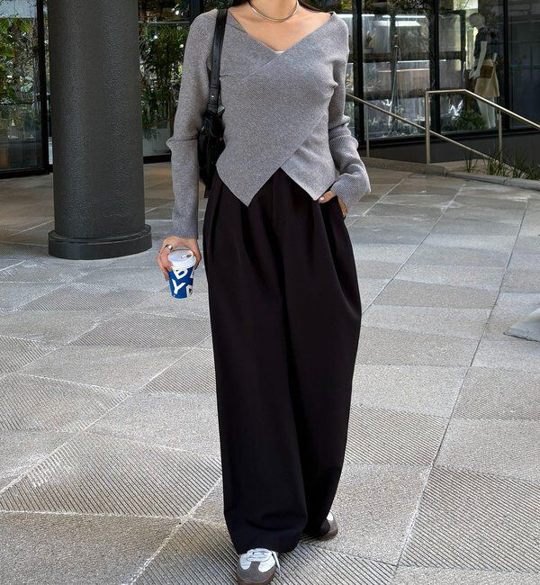  「【新色/ライトベージュ・グレー】クロスVネックニット」|ニット・セーター|