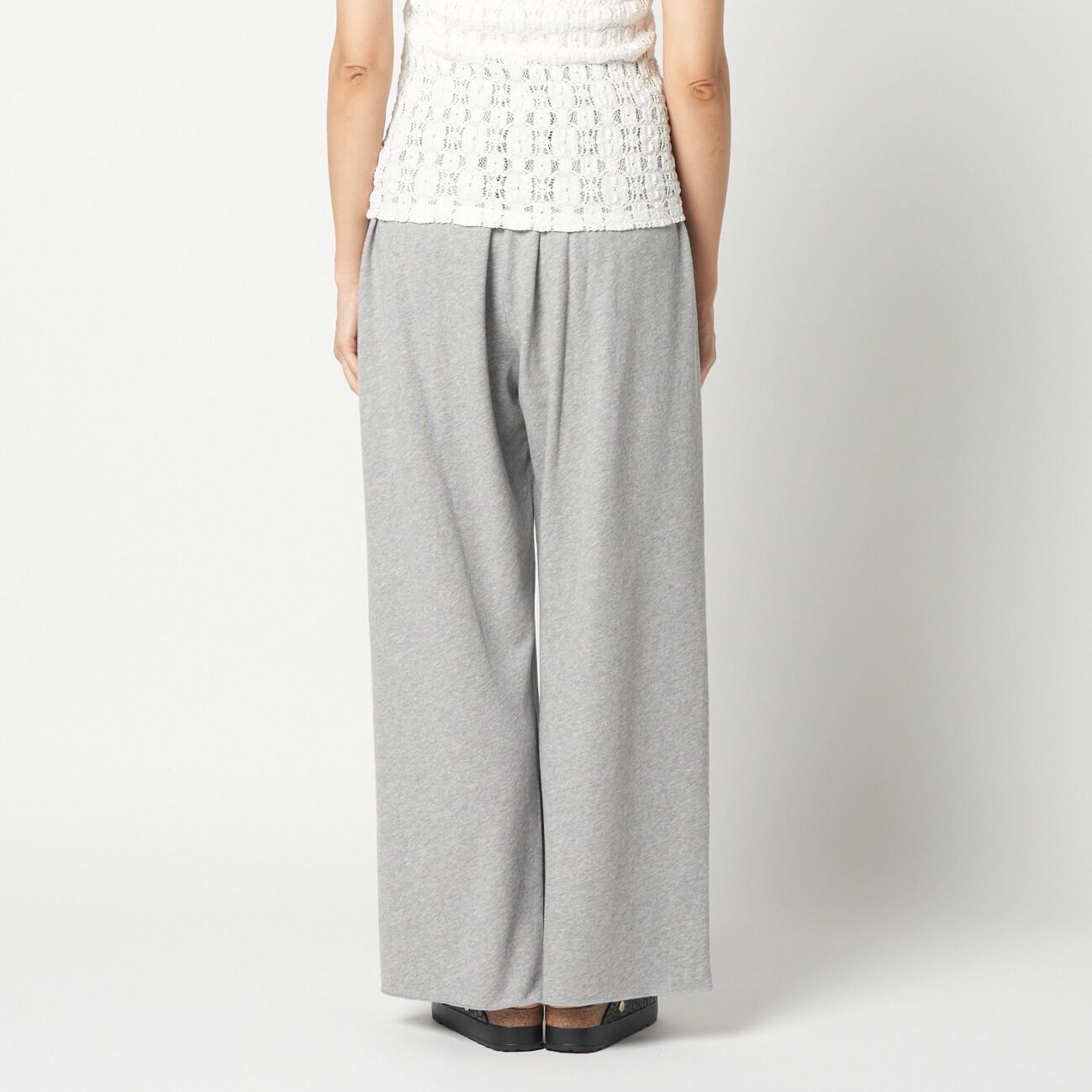 HELIOPOLE「HELIOPOLE WIDE SWEAT PANTS」|チノ|