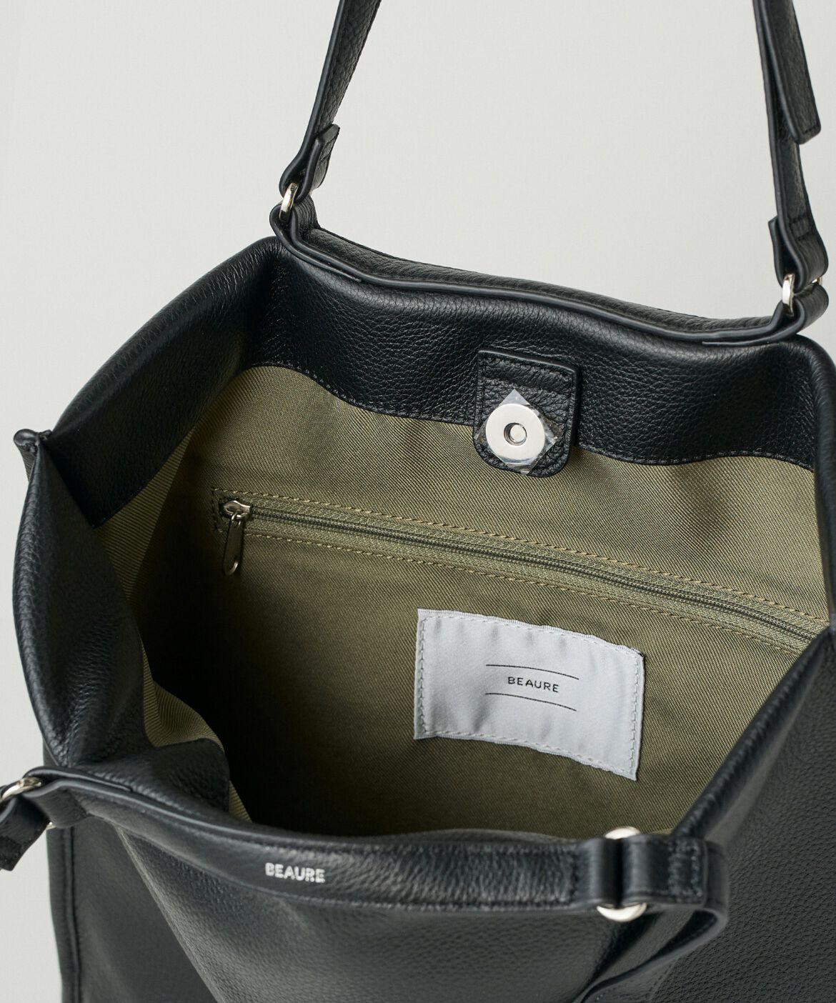 7-IDconcept.「カウレザーシンプルデザイン薄マチトート」|トートバッグ|