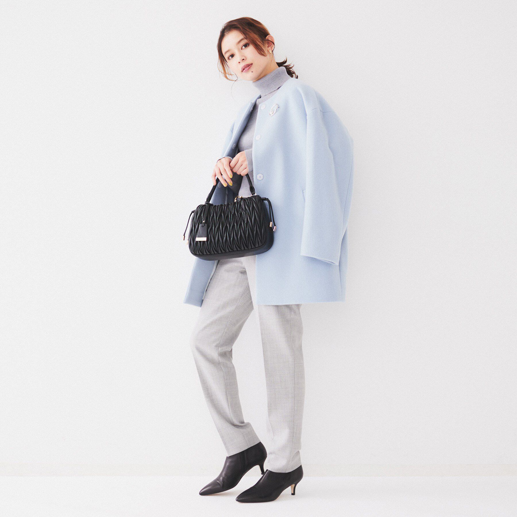 UNTITLED「【セレモニーにも！】ソフトギャザーショルダー」|ショルダー・メッセンジャー|