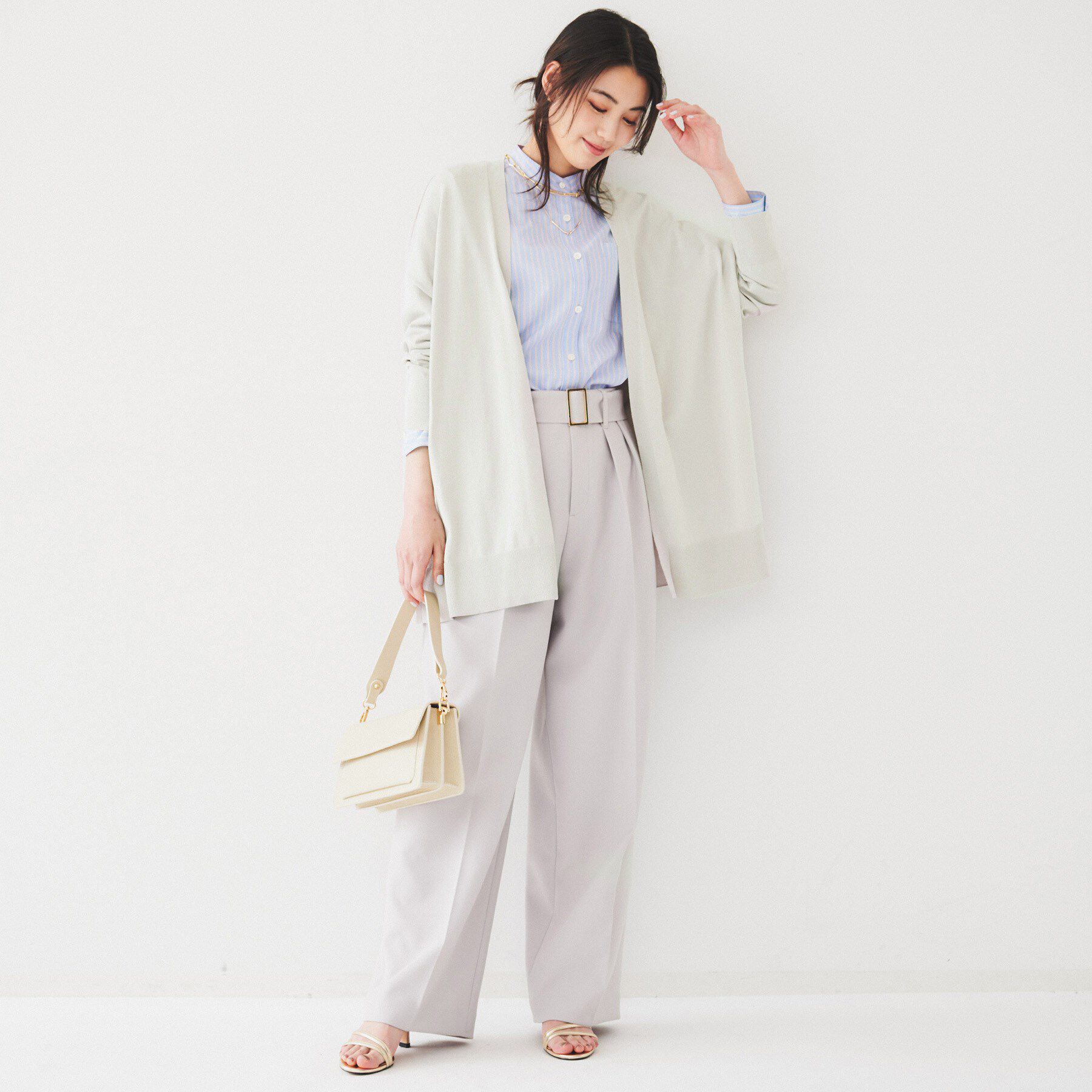 UNTITLED「ボタンレスニットカーディガン」|カーディガン|