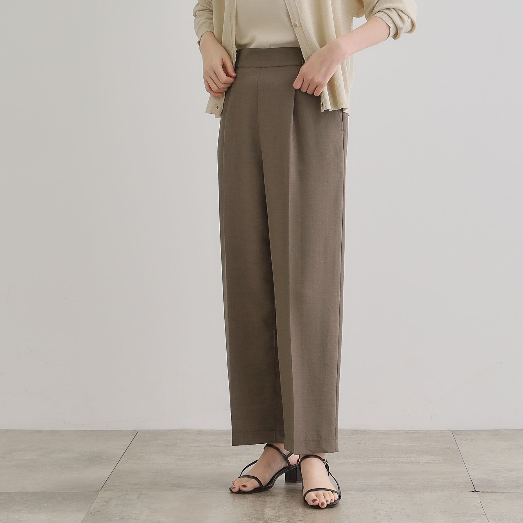 grove「【洗える・シワになりにくい】麻調センタープレスワイドパンツ」|その他|