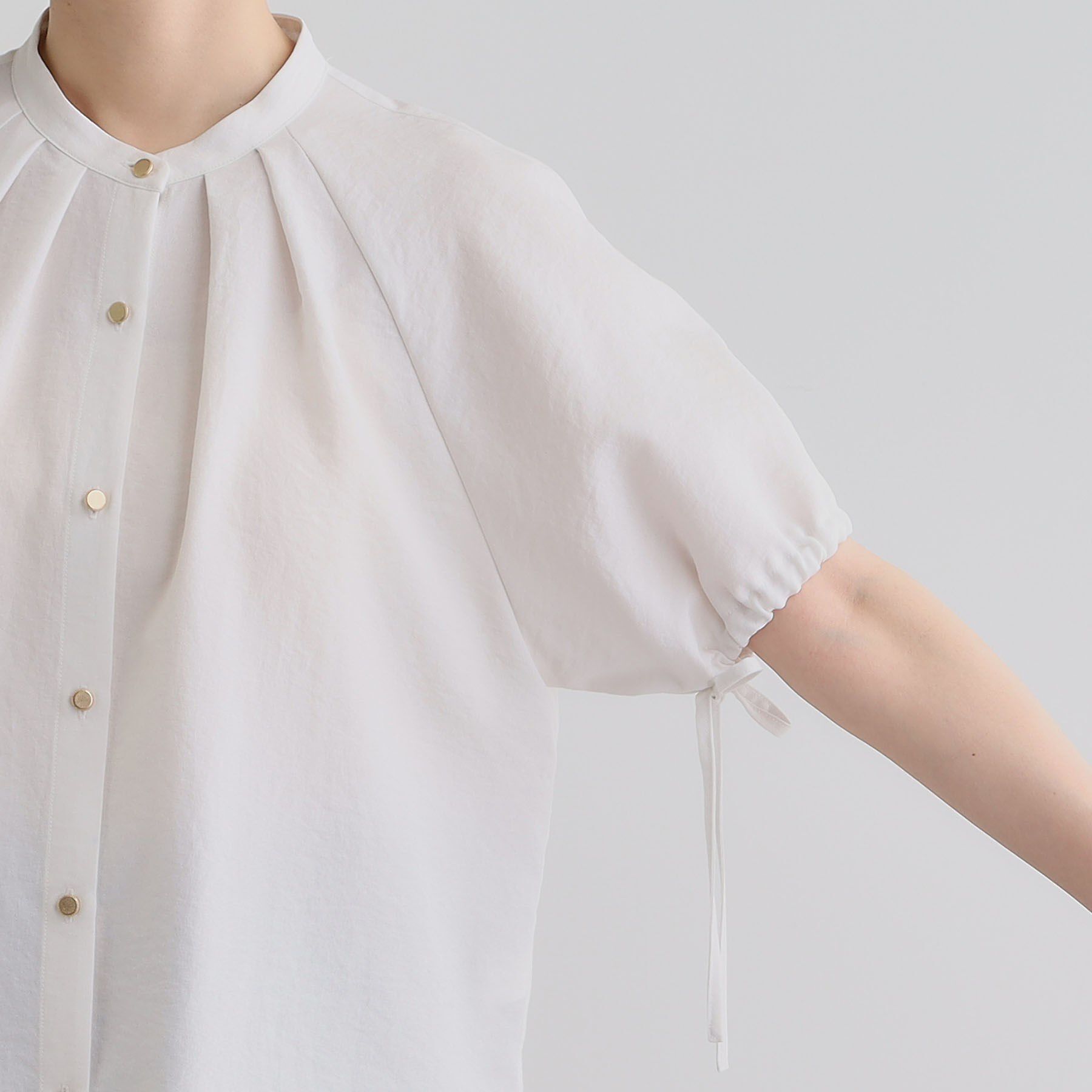 grove「【洗える・シワになりにくい】麻調スリーブドロストブラウス」|シャツ・ブラウス|