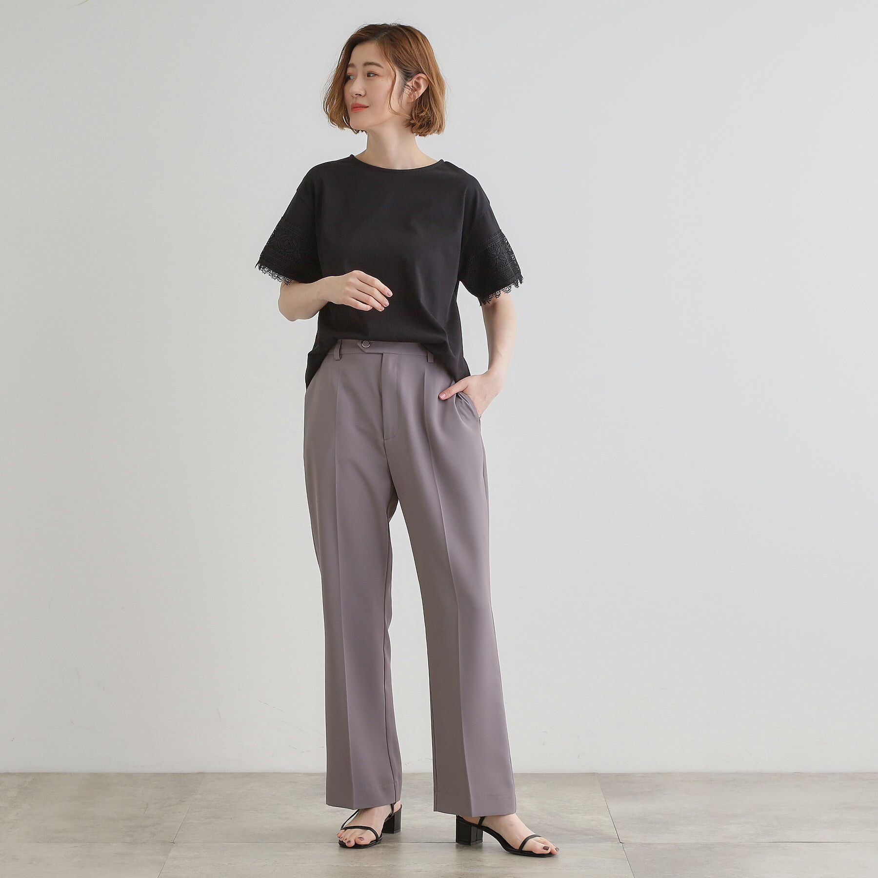 grove「【洗える/二の腕カバー】上品なレースで叶える、きちんと見えの夏Tシャツ」|Tシャツ・カットソー|