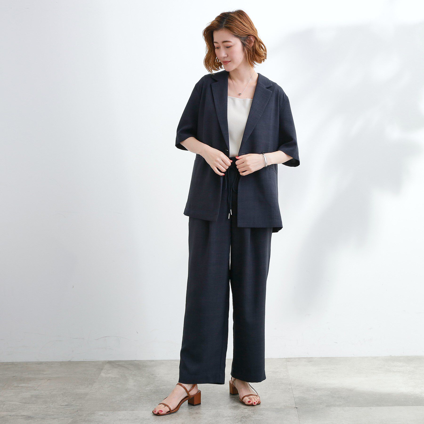 grove「軽やかに羽織れて、きちんと見え ハーフスリーブテーラードジャケット」|テーラードジャケット|