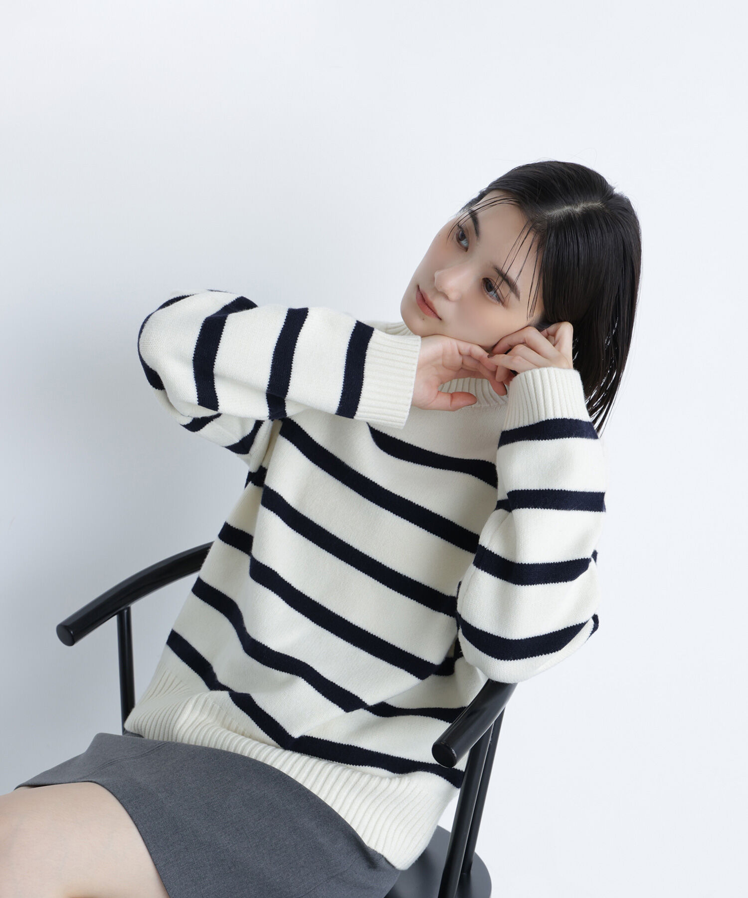  「バックボタンタートルニット」|ニット・セーター|