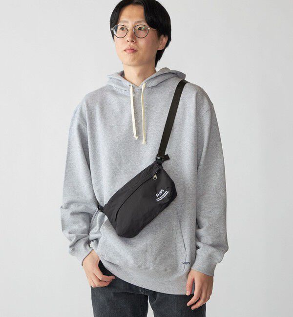 SHIPS「【WEB限定】SHIPS: マイクロ SHIPS 刺繍 ロゴ 裏毛 スウェット プルオーバーパーカー」|パーカー|