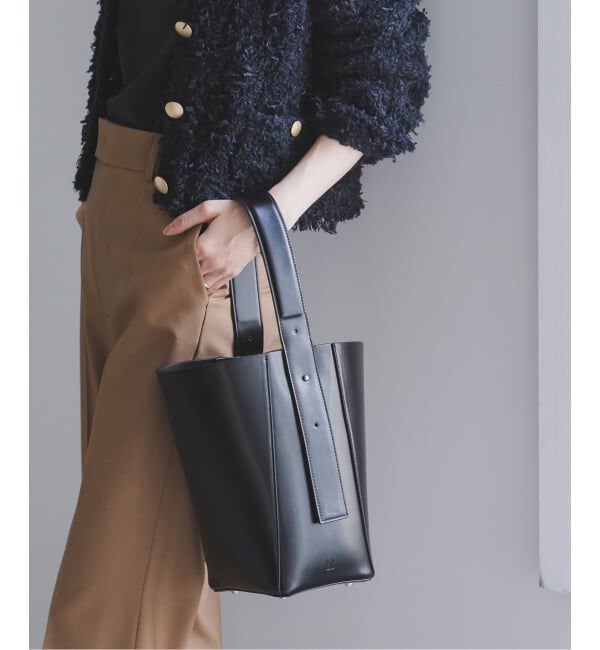 NOBLE「&MyuQ/アンドミューク LIBER」|ショルダー・メッセンジャー|