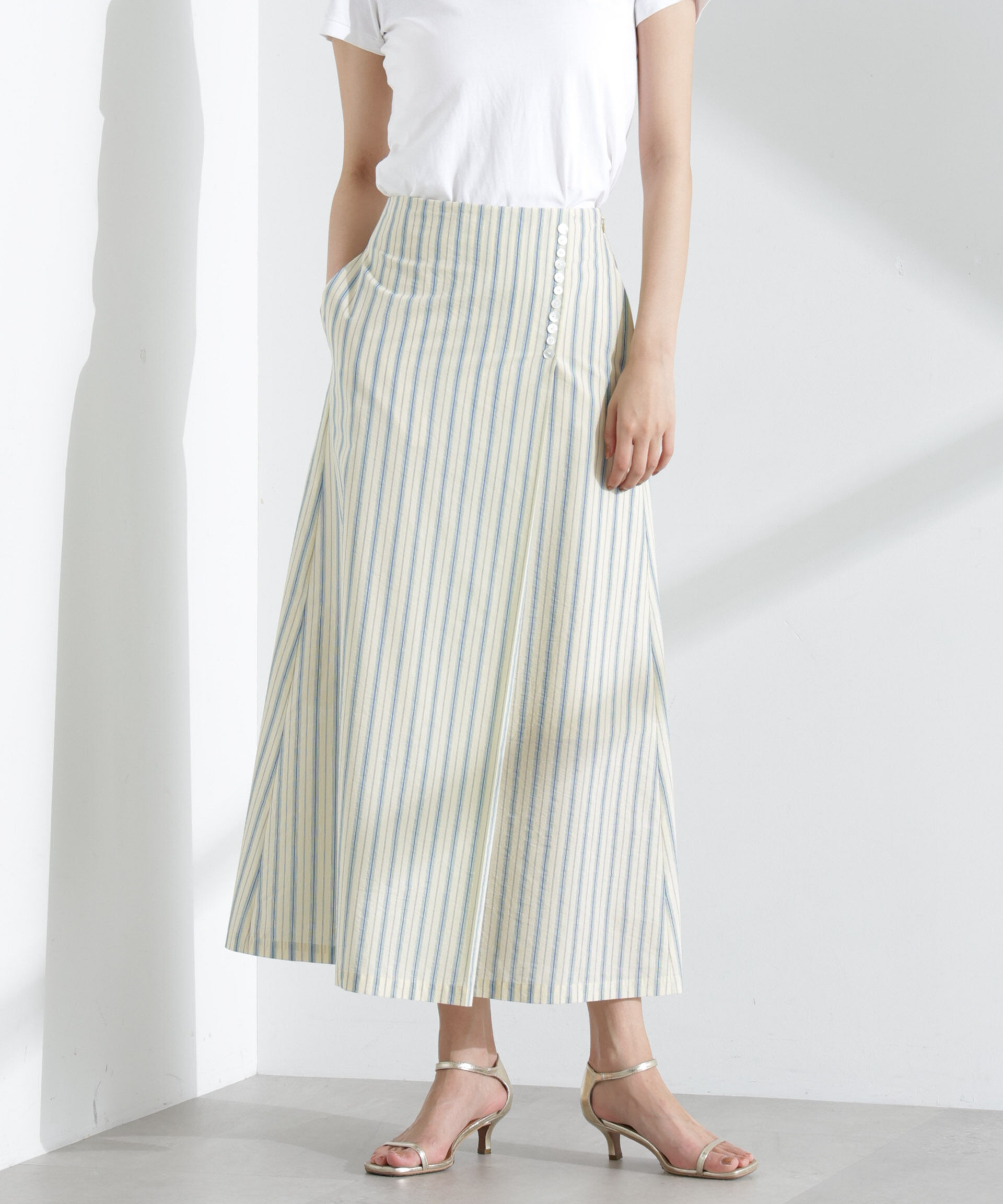 nano･universe「マルチボタンストライプスカート(セットアップ可)」|スカート|