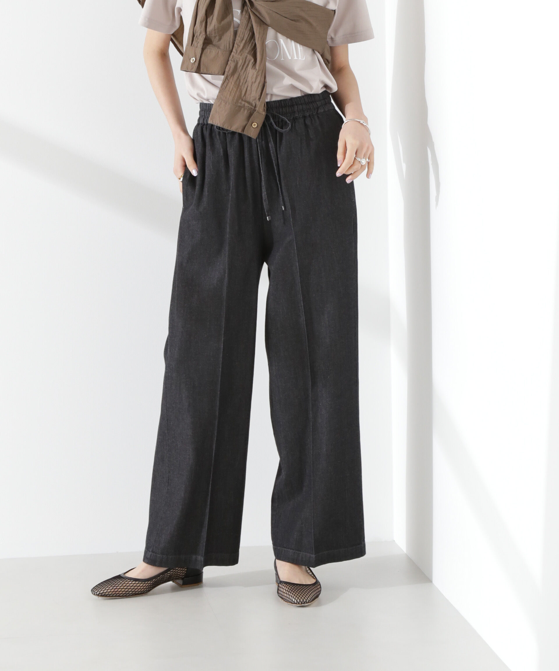 nano･universe「ライトデニムドロストセンタープレスパンツ(セットアップ可)」|チノ|