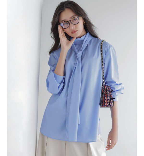 組曲「【加藤ローサさん着用 / 前後着用可】コットンタッチシャーティング刺繍入り ブラウス」|シャツ・ブラウス|