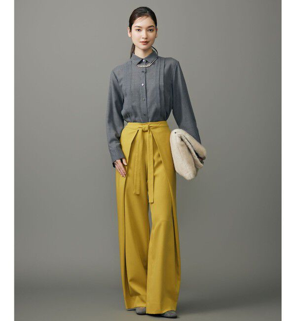 自由区「【SHIHOさん着用】TWハイツイストビエラタックディテール ブラウス」|シャツ・ブラウス|