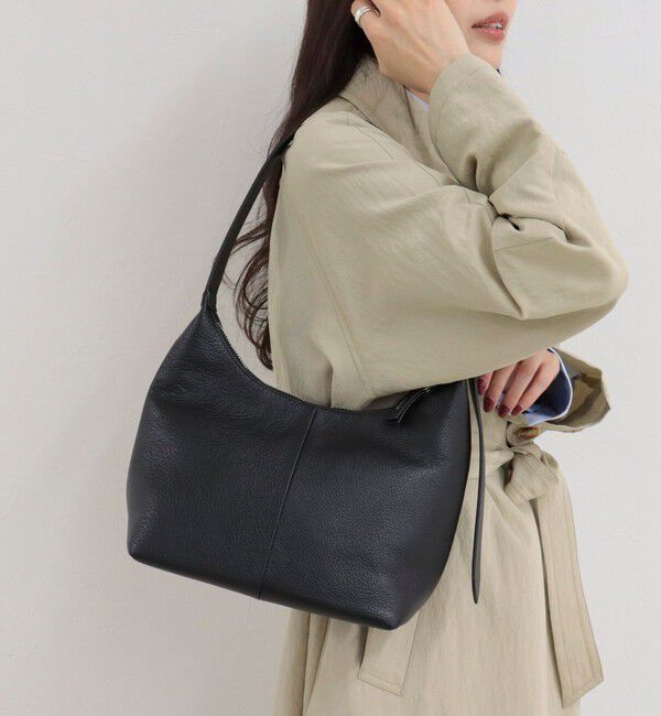 fredy emue「【BEAURE/ビュレ】バックルアジャストワンハンドルバッグ」|ショルダー・メッセンジャー|