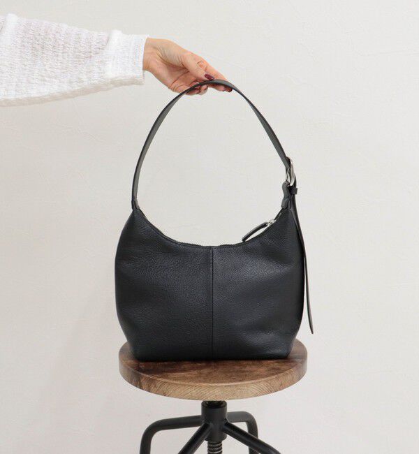 fredy emue「【BEAURE/ビュレ】バックルアジャストワンハンドルバッグ」|ショルダー・メッセンジャー|