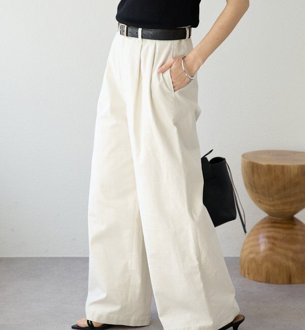 「予約【トレンド感抜群】タックバギーチノ」|チノ|オフホワイト