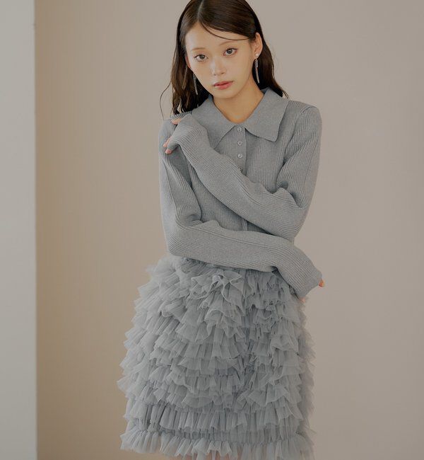  「【SALON by Chico】フリルティアード襟付きミニワンピース」|ワンピース|