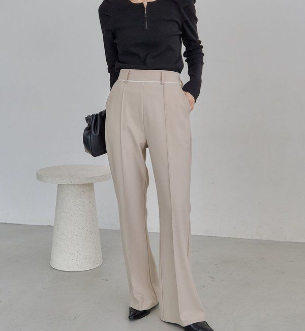  「【低身長サイズあり】ピンタックフレアパンツ」|チノ|