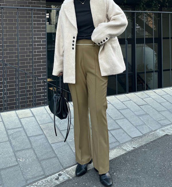  「【低身長サイズあり】ピンタックフレアパンツ」|チノ|